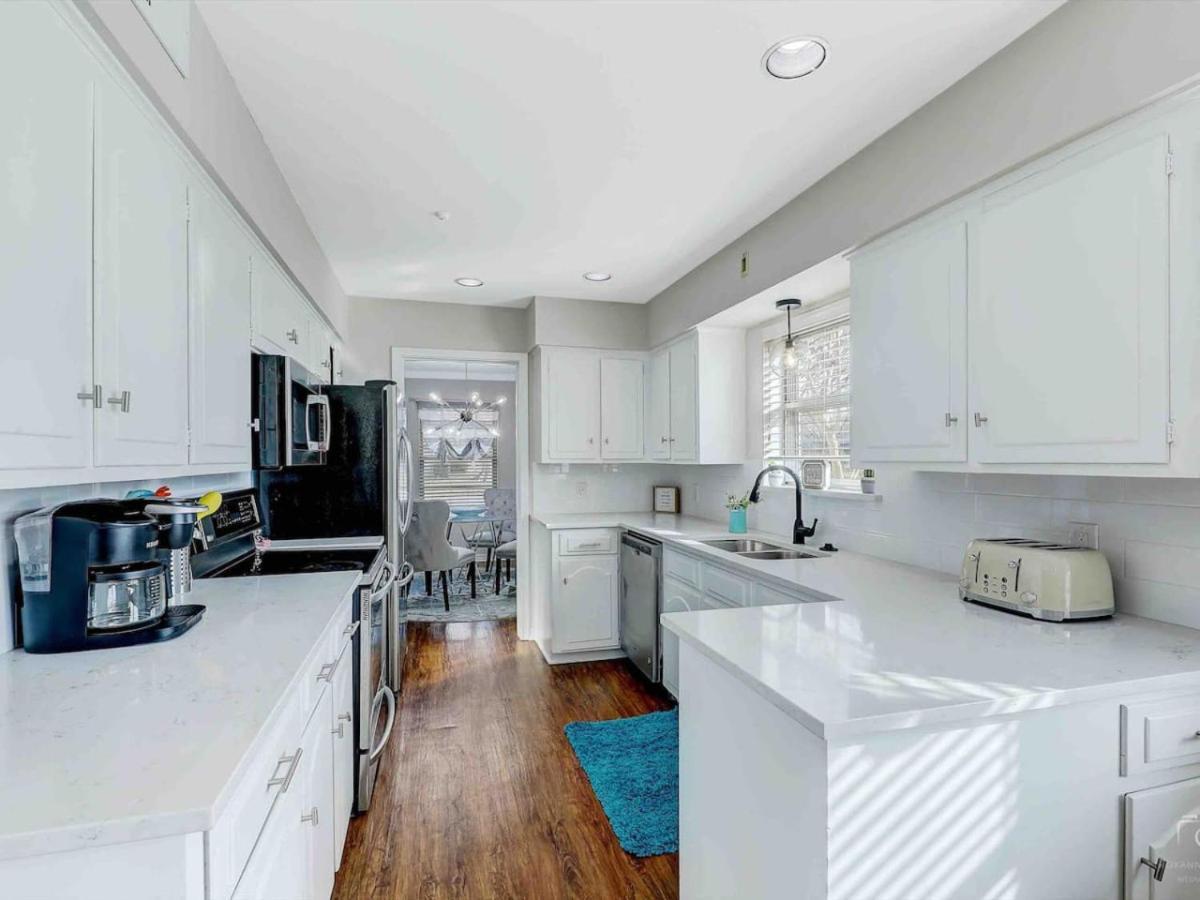 5 Star House - Chic Mid-century Modern Luxury * Dallas